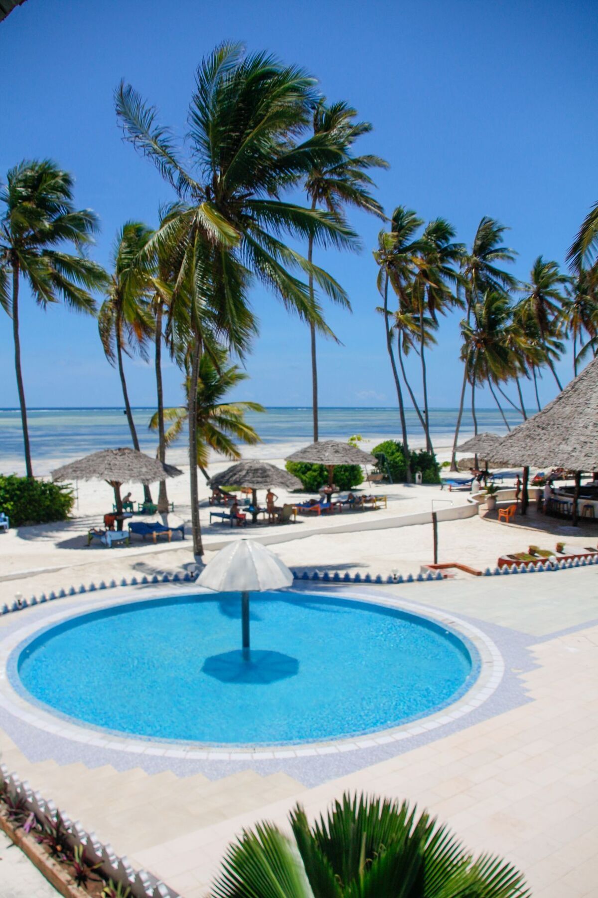 African Sun Sand Sea Beach Resort & Spa Bwejuu Luaran gambar